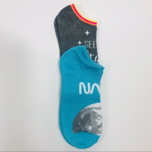 2 Pair NASA Footie Socks Sz. 4-10 NEW - Picture 8 of 8